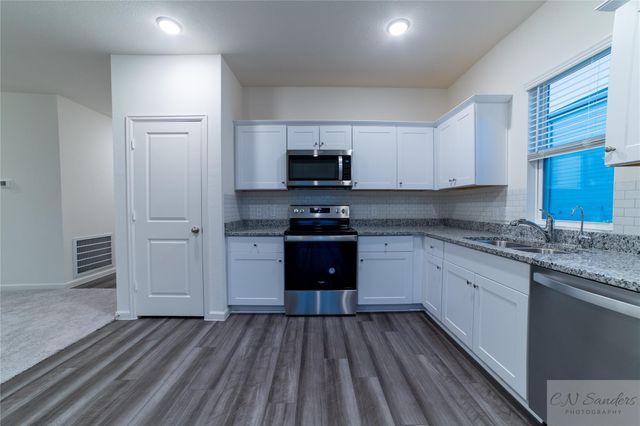 4807 Highland Springs Drive, Richmond, TX 77469