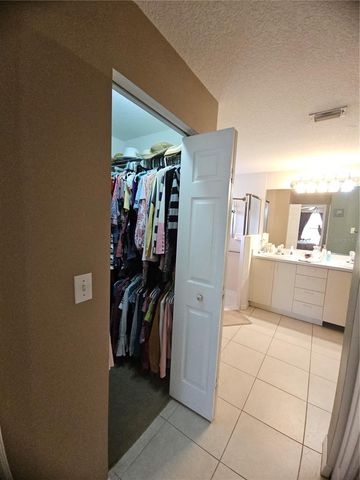 4212 PARRY DRIVE, Sarasota, FL 34241