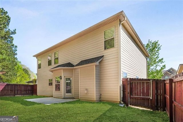 7823 Shertall Street, Fairburn, GA 30213