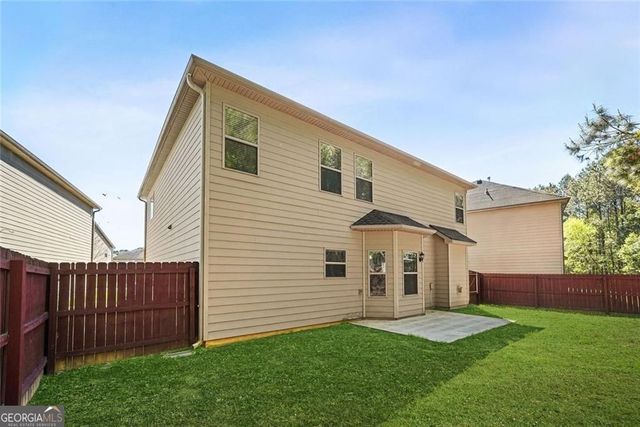 7823 Shertall Street, Fairburn, GA 30213