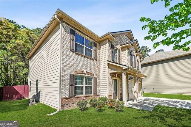 7823 Shertall Street, Fairburn, GA 30213