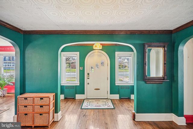 644 PARKWAY AVE, Ewing, NJ 08618