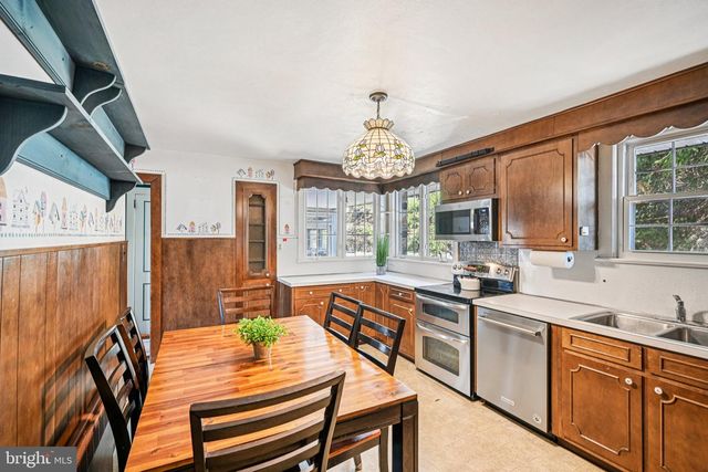 644 PARKWAY AVE, Ewing, NJ 08618