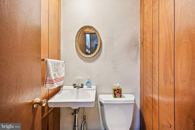 644 PARKWAY AVE, Ewing, NJ 08618