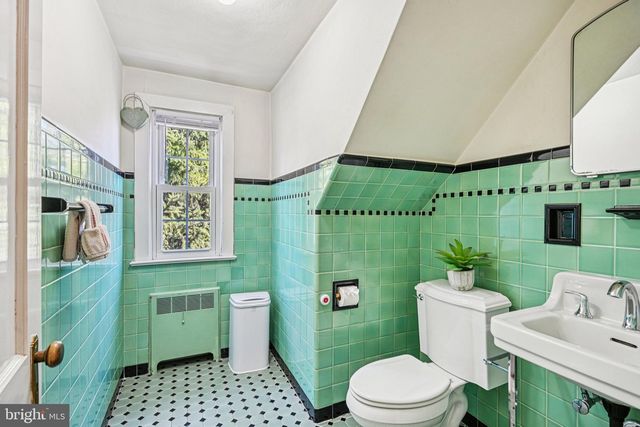 644 PARKWAY AVE, Ewing, NJ 08618