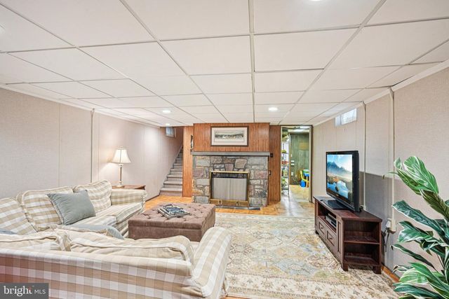 644 PARKWAY AVE, Ewing, NJ 08618