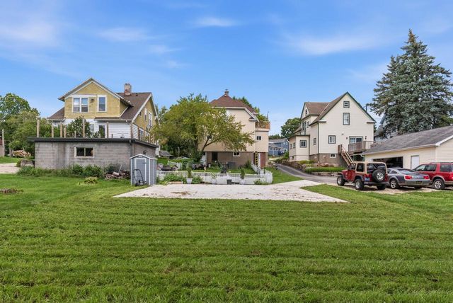 355 W State STREET, Hartford, WI 53027