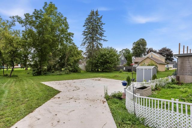 355 W State STREET, Hartford, WI 53027