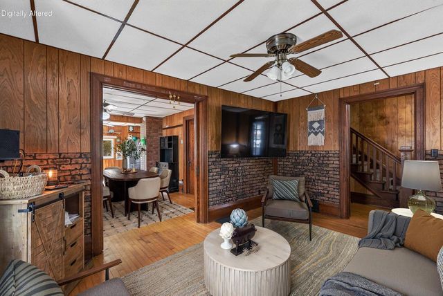 355 W State STREET, Hartford, WI 53027