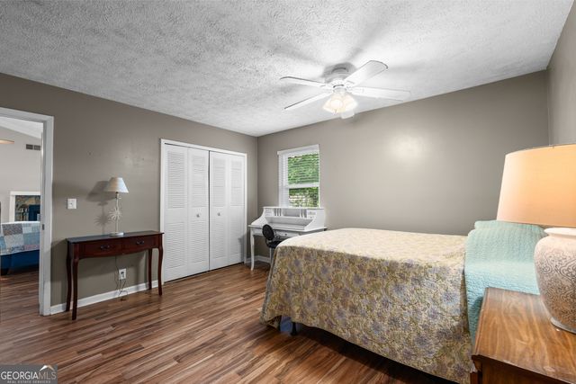 21 Barberry Drive, Newnan, GA 30265