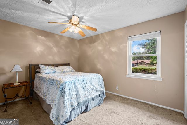 21 Barberry Drive, Newnan, GA 30265