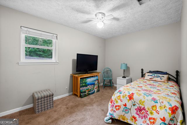 21 Barberry Drive, Newnan, GA 30265