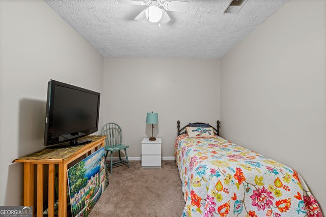 21 Barberry Drive, Newnan, GA 30265