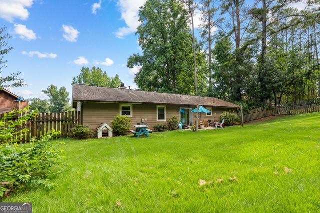 21 Barberry Drive, Newnan, GA 30265