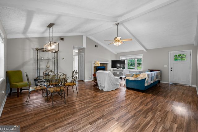 21 Barberry Drive, Newnan, GA 30265
