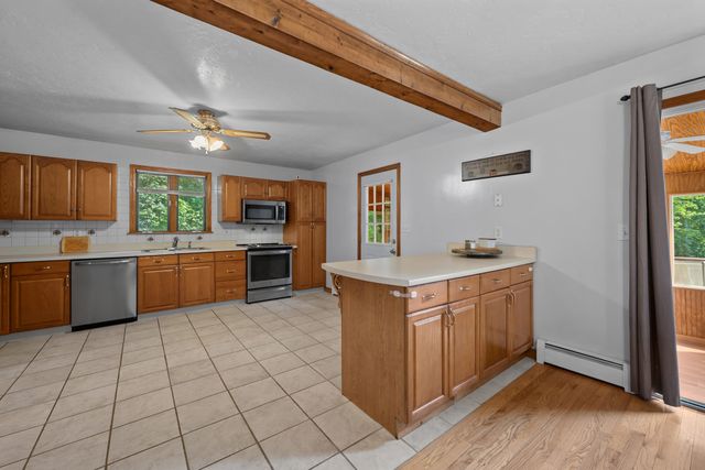 1 Shady Ln, Leicester, MA 01524