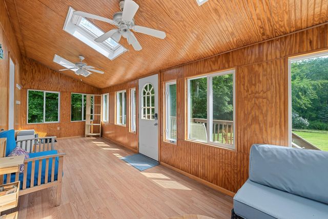 1 Shady Ln, Leicester, MA 01524