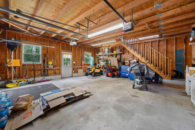 1 Shady Ln, Leicester, MA 01524