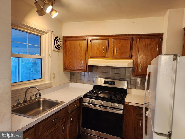 5531 PEABODY AVE, Pennsauken, NJ 08109