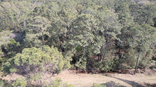00 Molly Hill, St Helena Island, SC 29920