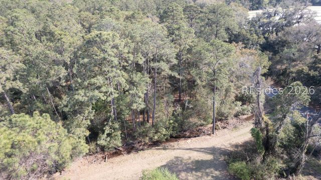 00 Molly Hill, St Helena Island, SC 29920
