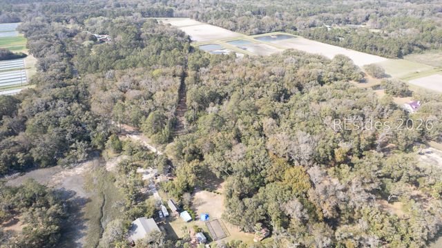 00 Molly Hill, St Helena Island, SC 29920
