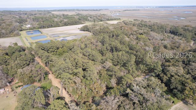 00 Molly Hill, St Helena Island, SC 29920