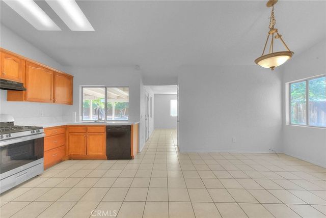 13184 Cardinal Road, Victorville, CA 92392