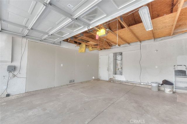 13184 Cardinal Road, Victorville, CA 92392
