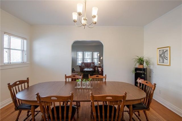 2008-2006 E 12th Street, Des Moines, IA 50316