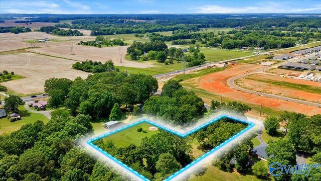 6620 Moores Mill Road, Huntsville, AL 35811