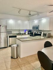 1605 16th Terrace, Palm Beach Gardens, FL 33418