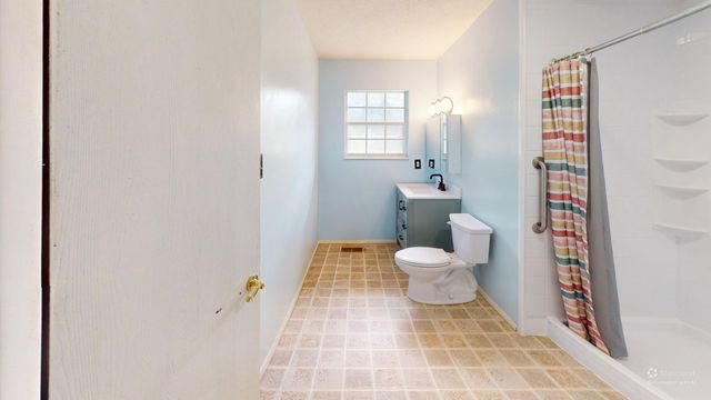 2152 Johnstown Road, Huntington, WV 25701