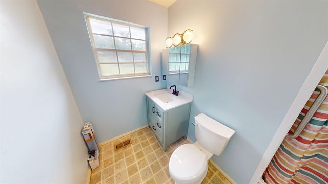 2152 Johnstown Road, Huntington, WV 25701