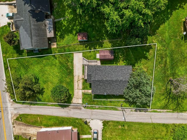 2152 Johnstown Road, Huntington, WV 25701