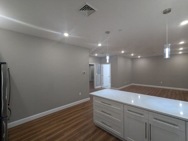 13 Nahant Street 2B, Lynn, MA 01902