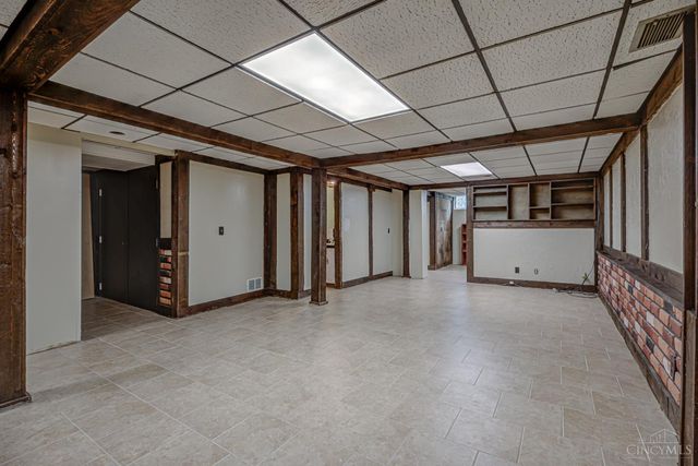 5152 Hawaiian Terrace, Cincinnati, OH 45223