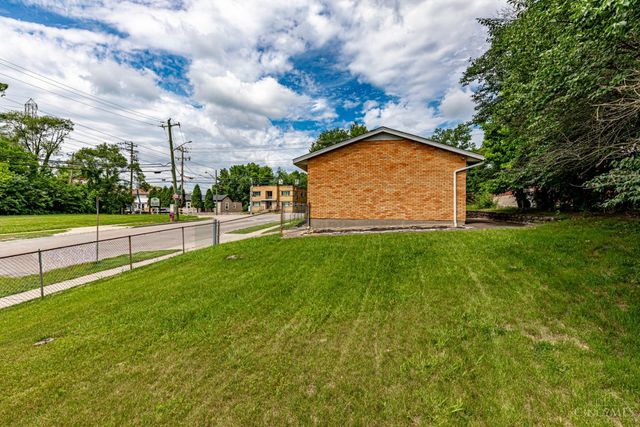 5152 Hawaiian Terrace, Cincinnati, OH 45223