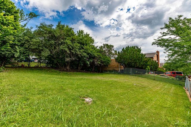 5152 Hawaiian Terrace, Cincinnati, OH 45223
