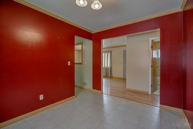 5152 Hawaiian Terrace, Cincinnati, OH 45223