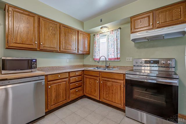5152 Hawaiian Terrace, Cincinnati, OH 45223