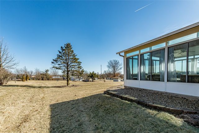 3905 Shady Oak Drive, Marion, IA 52302