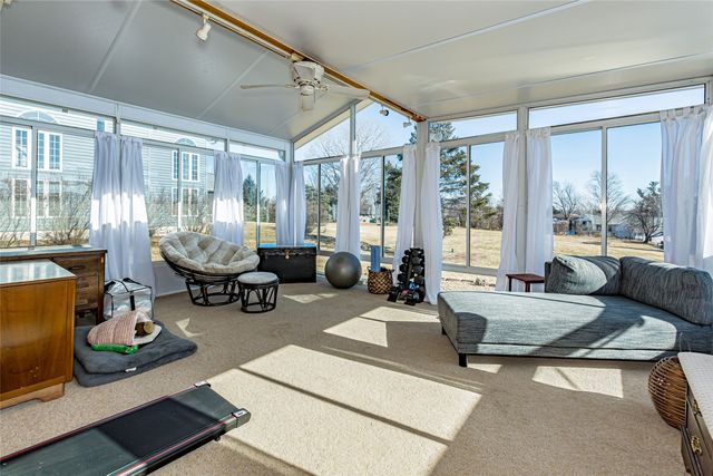 3905 Shady Oak Drive, Marion, IA 52302
