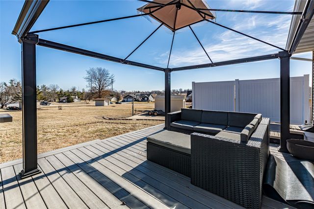 3905 Shady Oak Drive, Marion, IA 52302