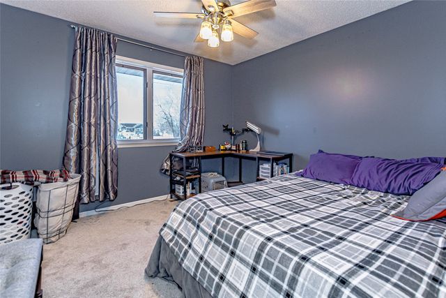 3905 Shady Oak Drive, Marion, IA 52302