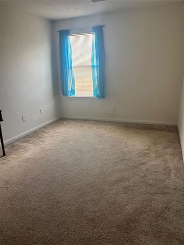 115 Gulls Cut Street, Baytown, TX 77523