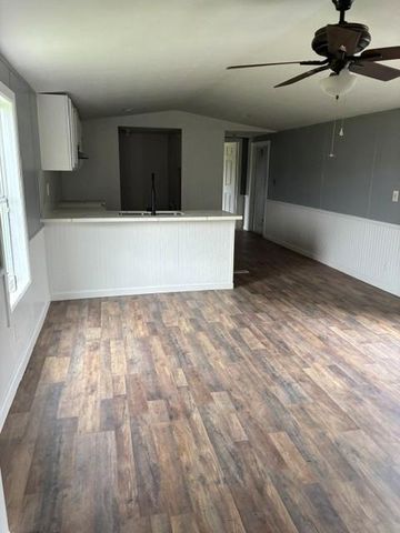 115 Gulls Cut Street, Baytown, TX 77523