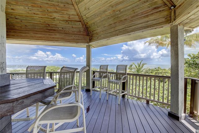 1121 Crandon Boulevard E1001, Key Biscayne, FL 33149
