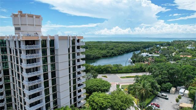1121 Crandon Boulevard E1001, Key Biscayne, FL 33149