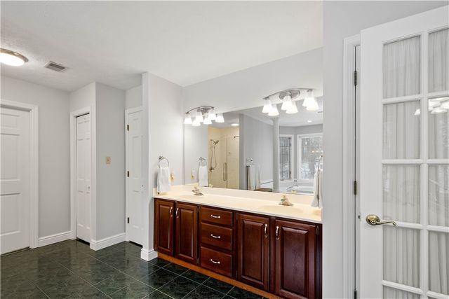 1648 Blackburn Hts., Ohio Twp, PA 15143